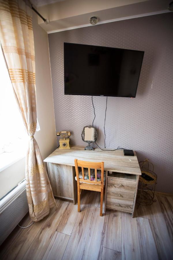 Ferienwohnung Obok Poczty Blisko Rynku Waldenburg Exterior foto