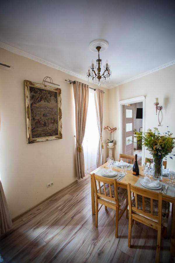 Ferienwohnung Obok Poczty Blisko Rynku Waldenburg Exterior foto